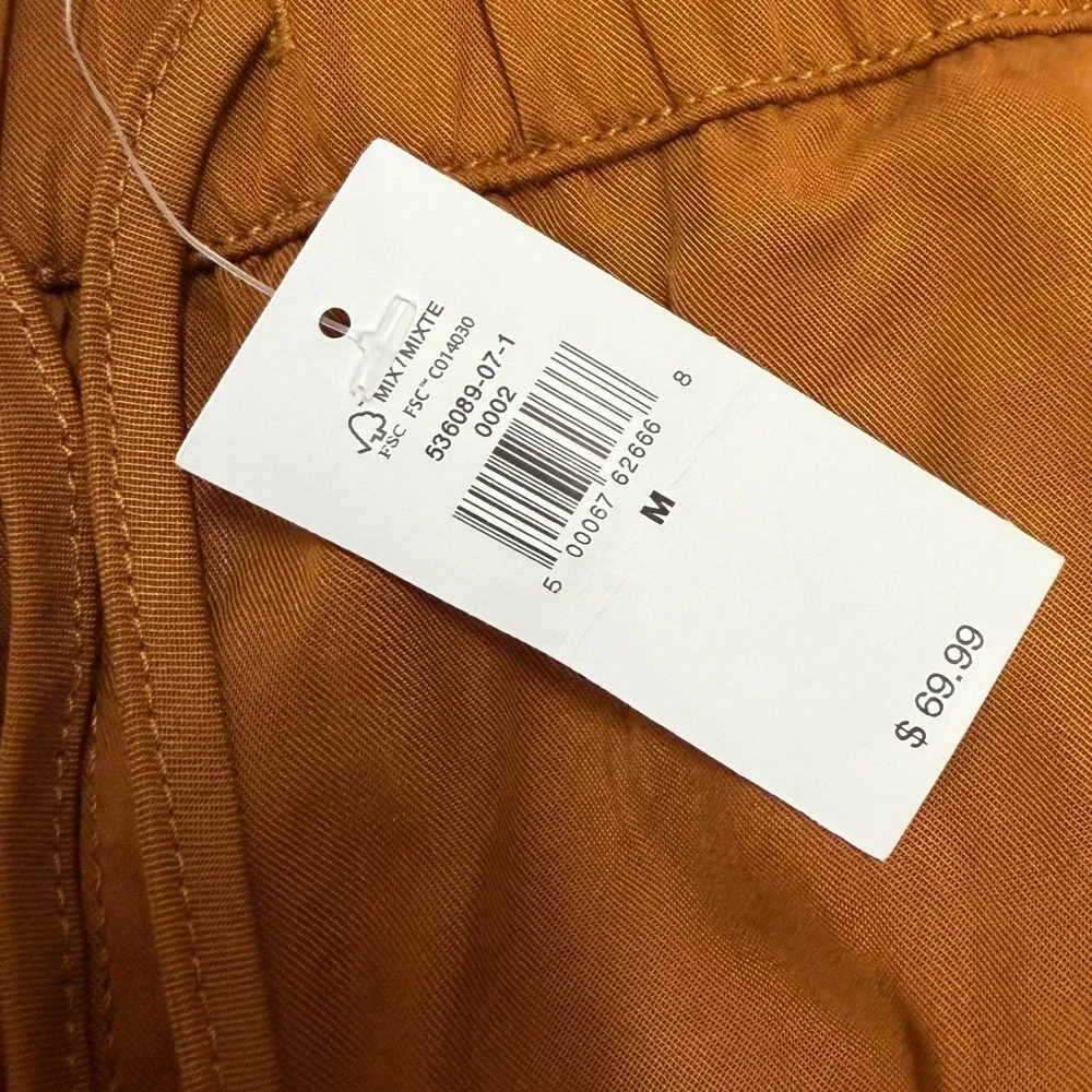 Banana Republic these cargo